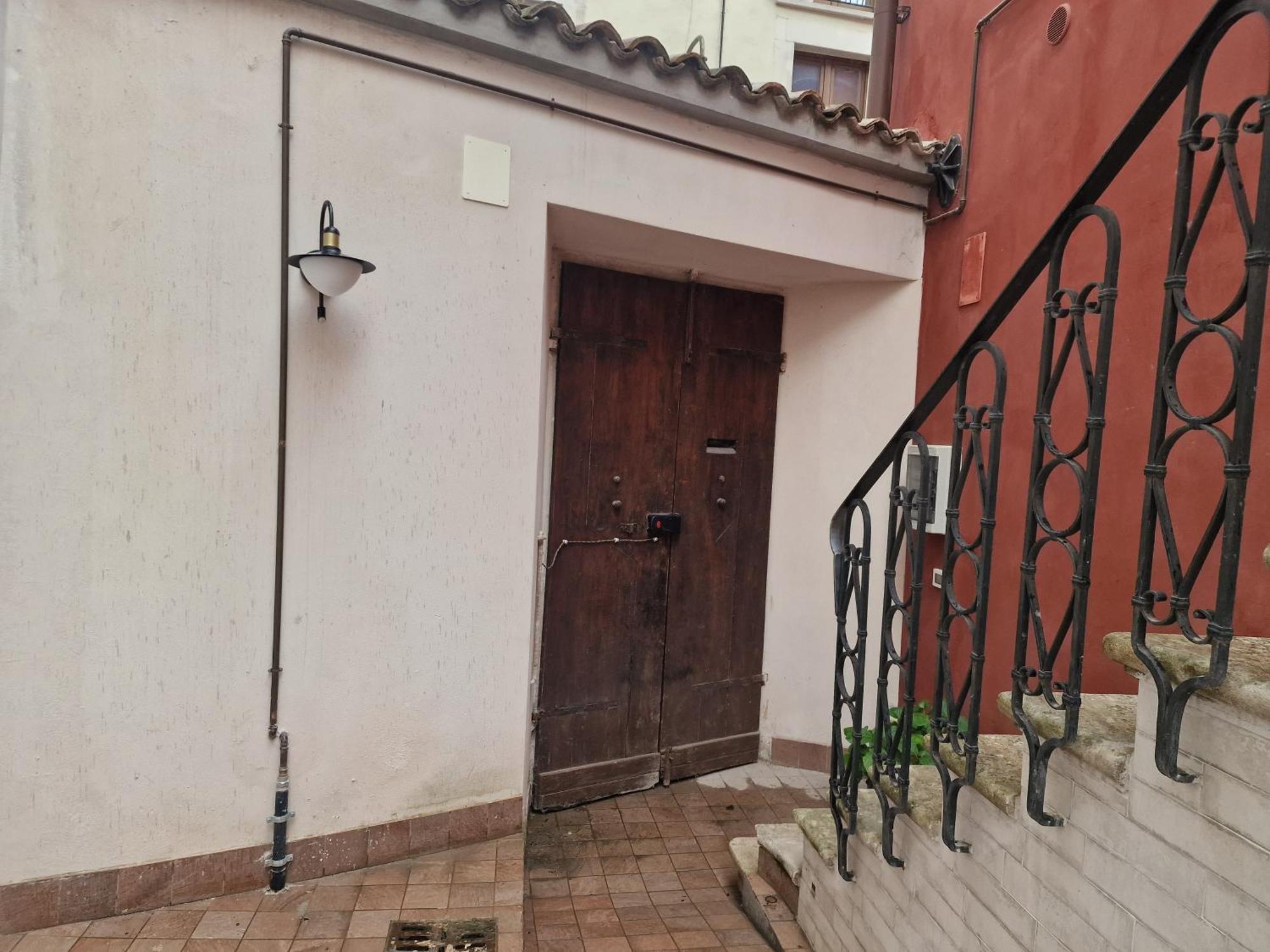 فيلا Vagabondando Travel House LʼAquila المظهر الخارجي الصورة