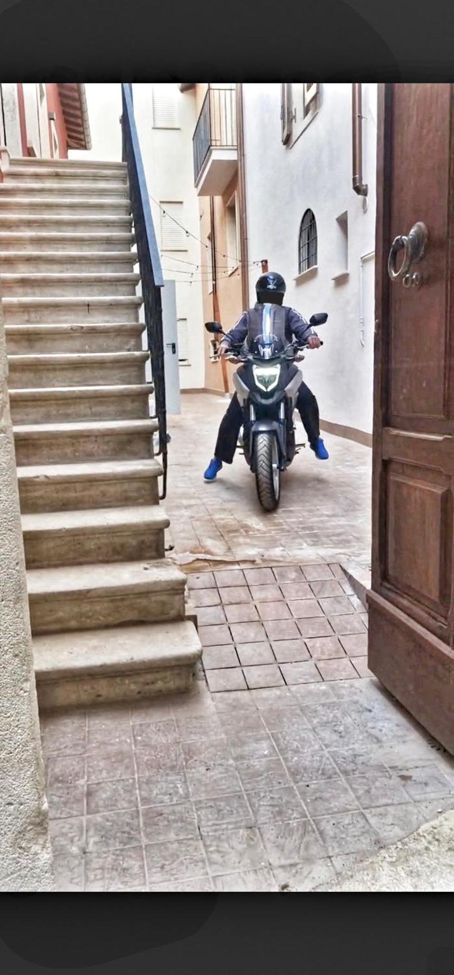 فيلا Vagabondando Travel House LʼAquila المظهر الخارجي الصورة